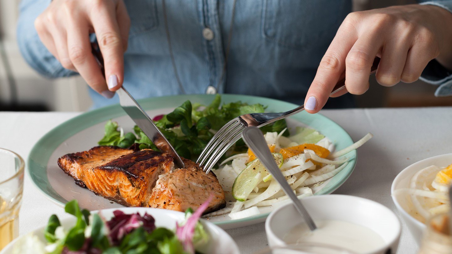 A REEDUCAÇÃO ALIMENTAR E A DIETA