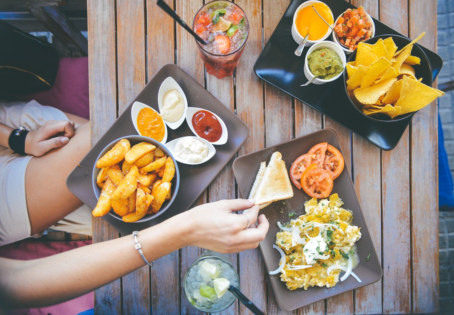 ALIMENTOS QUE FORTALECEM O SEU SISTEMA IMUNOLÓGICO